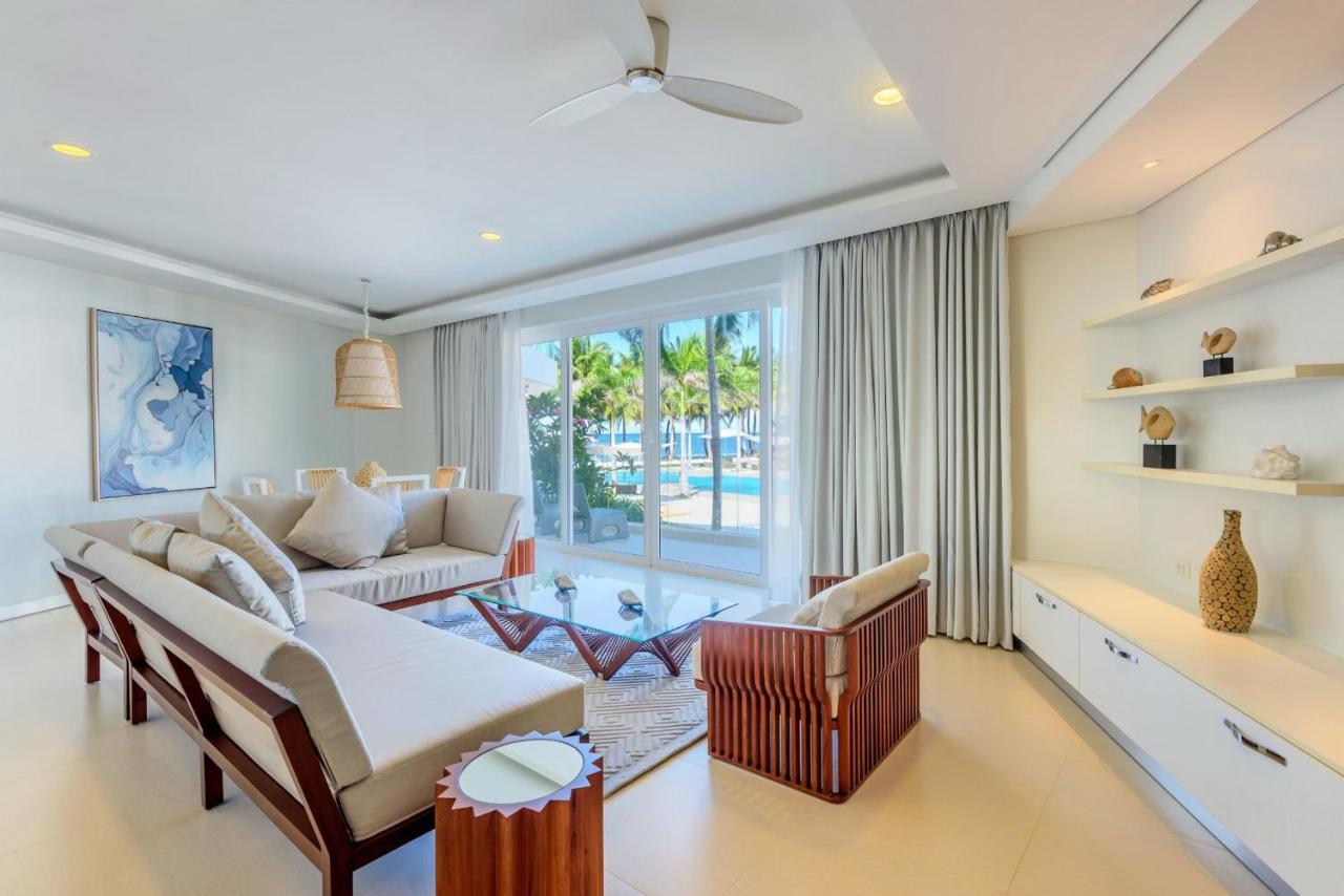 อควา โบราไกย์ Hotel Balabag  ภายนอก รูปภาพ Living room