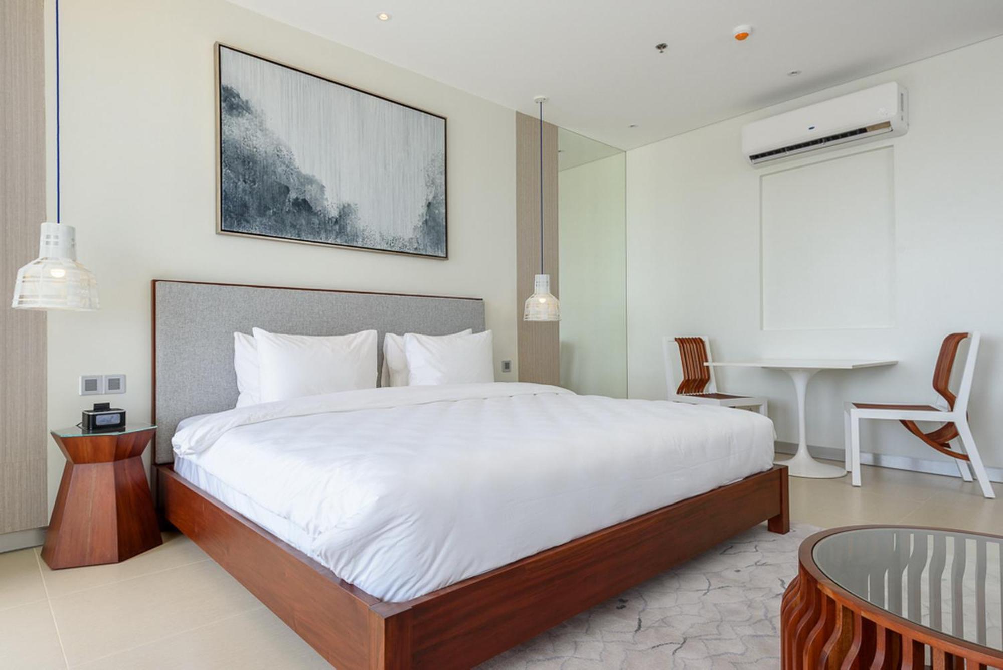 อควา โบราไกย์ Hotel Balabag  ห้อง รูปภาพ A bedroom at the hotel